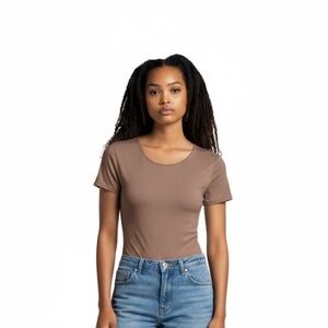 Babaton business casual, corp core, slow fashion short sleeve bodysuit